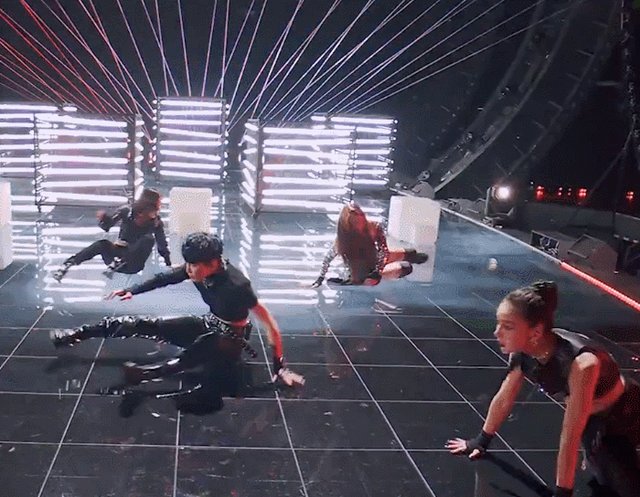 1616234919430073063.gif 三公乌龙绞柱1.gif